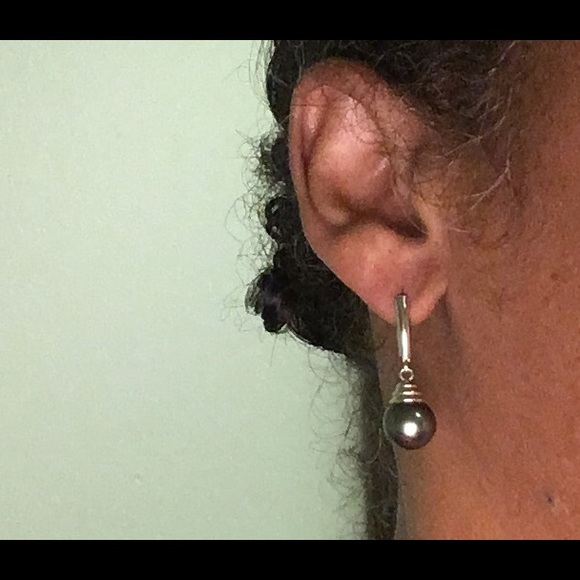 Pearl Earrings - Picture 2 of 2